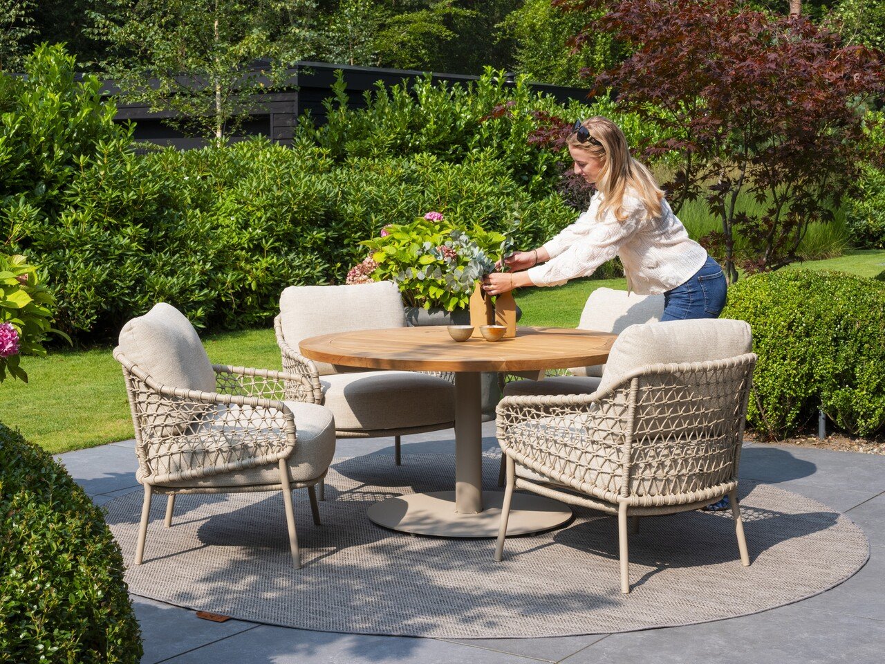 saba sardinia low dining tuinset 5 delig 130 cm ro.html